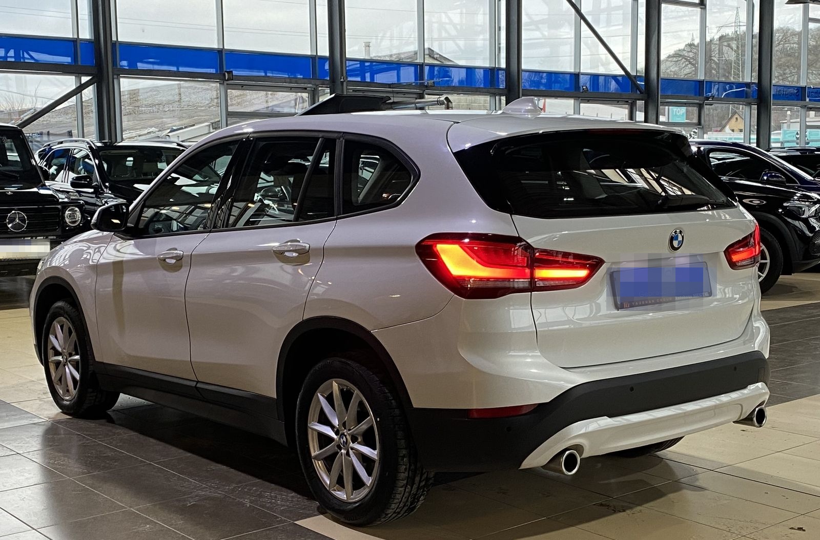 BMW X1 18d*Advantage*SHZ*PDC*Navi*LED*HiFi-L,syste foto 4