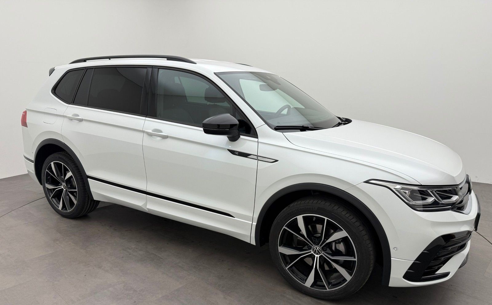 Volkswagen Tiguan Allspace TDI 4M R-Line 7Sitze BlackSport foto 2