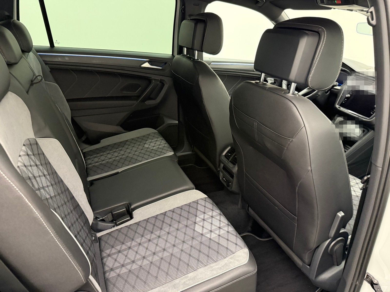 Volkswagen Tiguan Allspace TDI 4M R-Line 7Sitze BlackSport foto 13