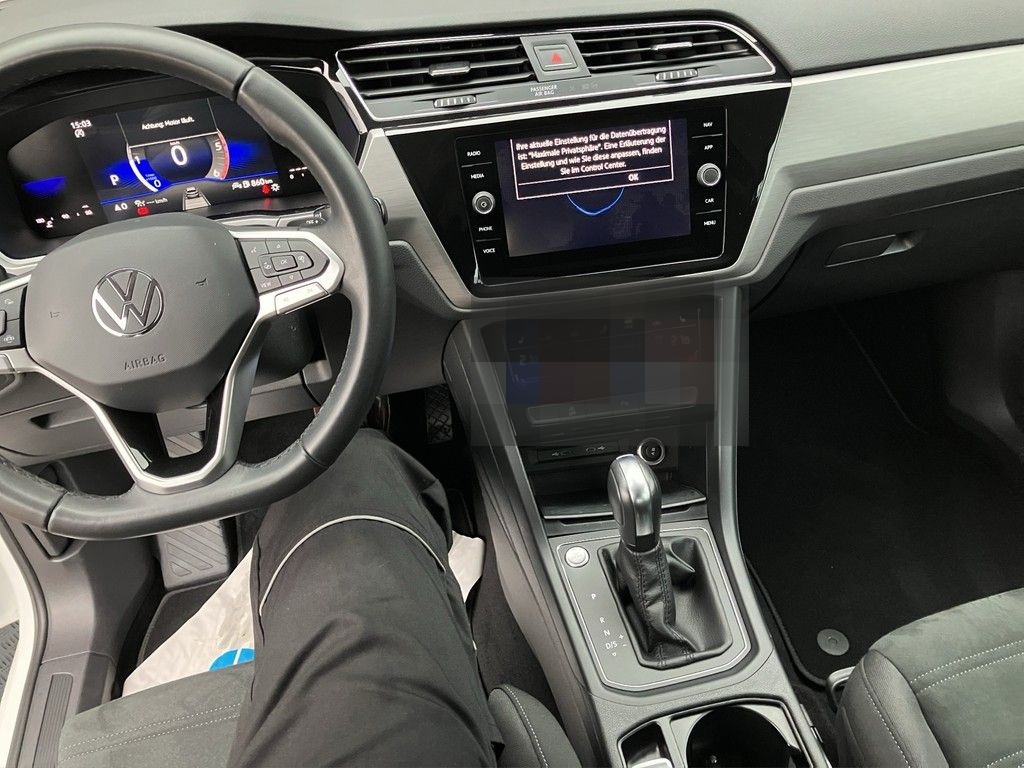 Volkswagen Touran Comfortline 2.0 TDI DSG Navi ACC foto 16