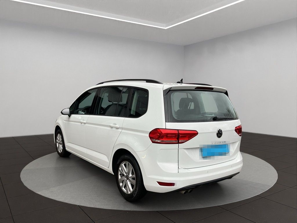 Volkswagen Touran Comfortline 2.0 TDI DSG Navi ACC foto 4