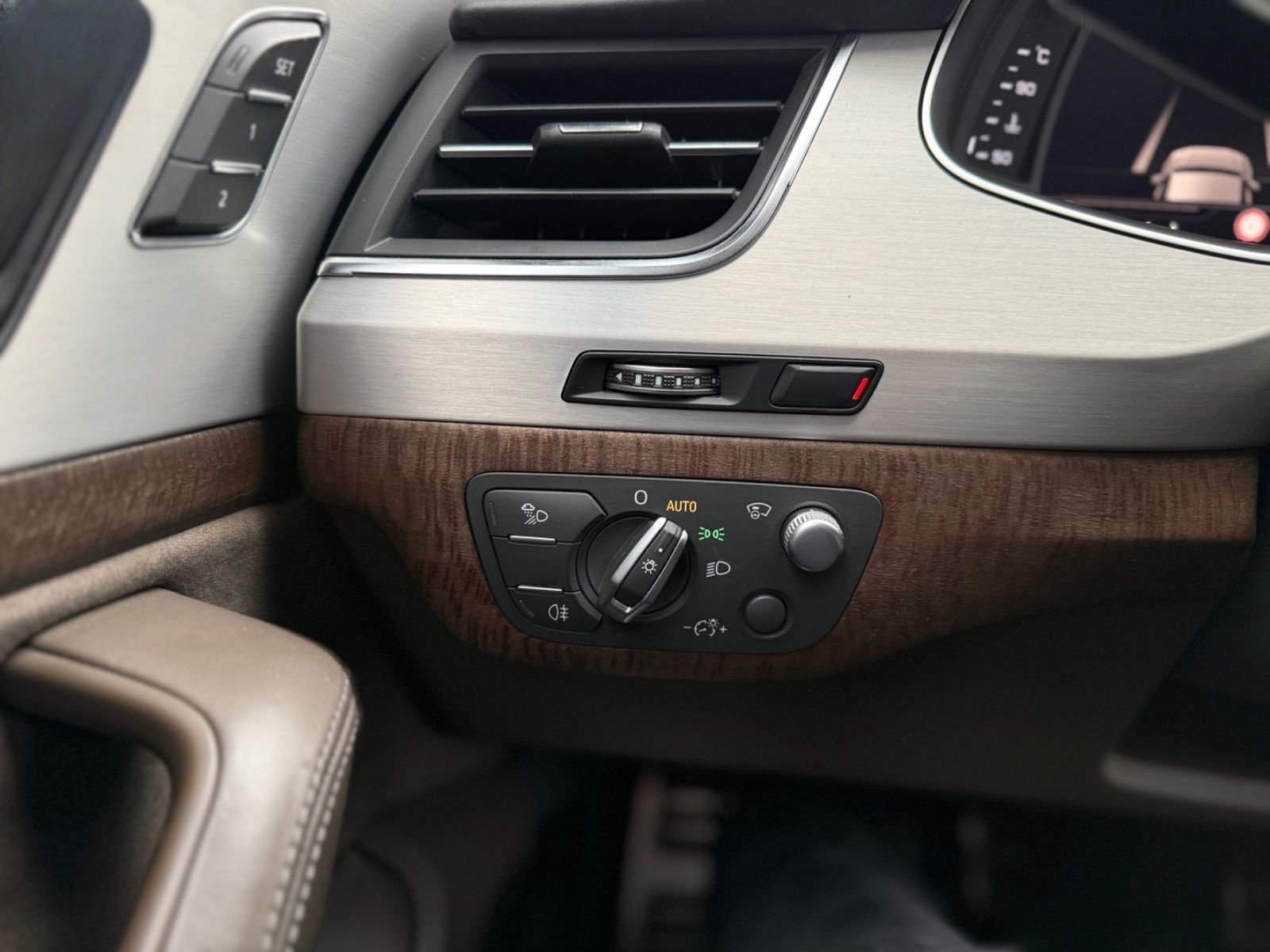 Audi SQ7 4.0 TDI quattro Matrix,360,Pano,B&O,NightVis foto 13