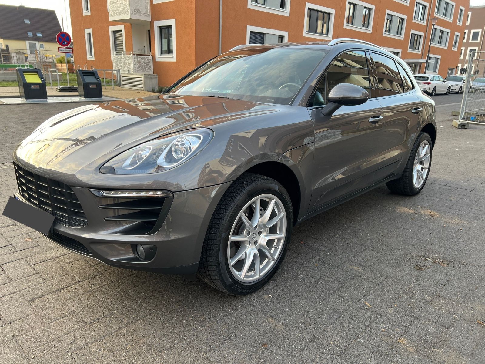 Porsche Macan S Diesel  Sport Chrono / Panno /AHK/20Zoll foto 2