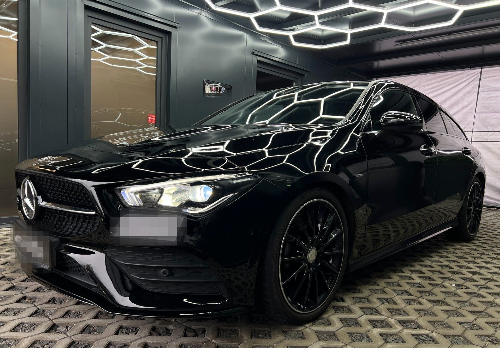 Mercedes-Benz CLA 200d SB 8G AMG NIGHT AUGR+KAM MEMORY 19"PANO foto 3