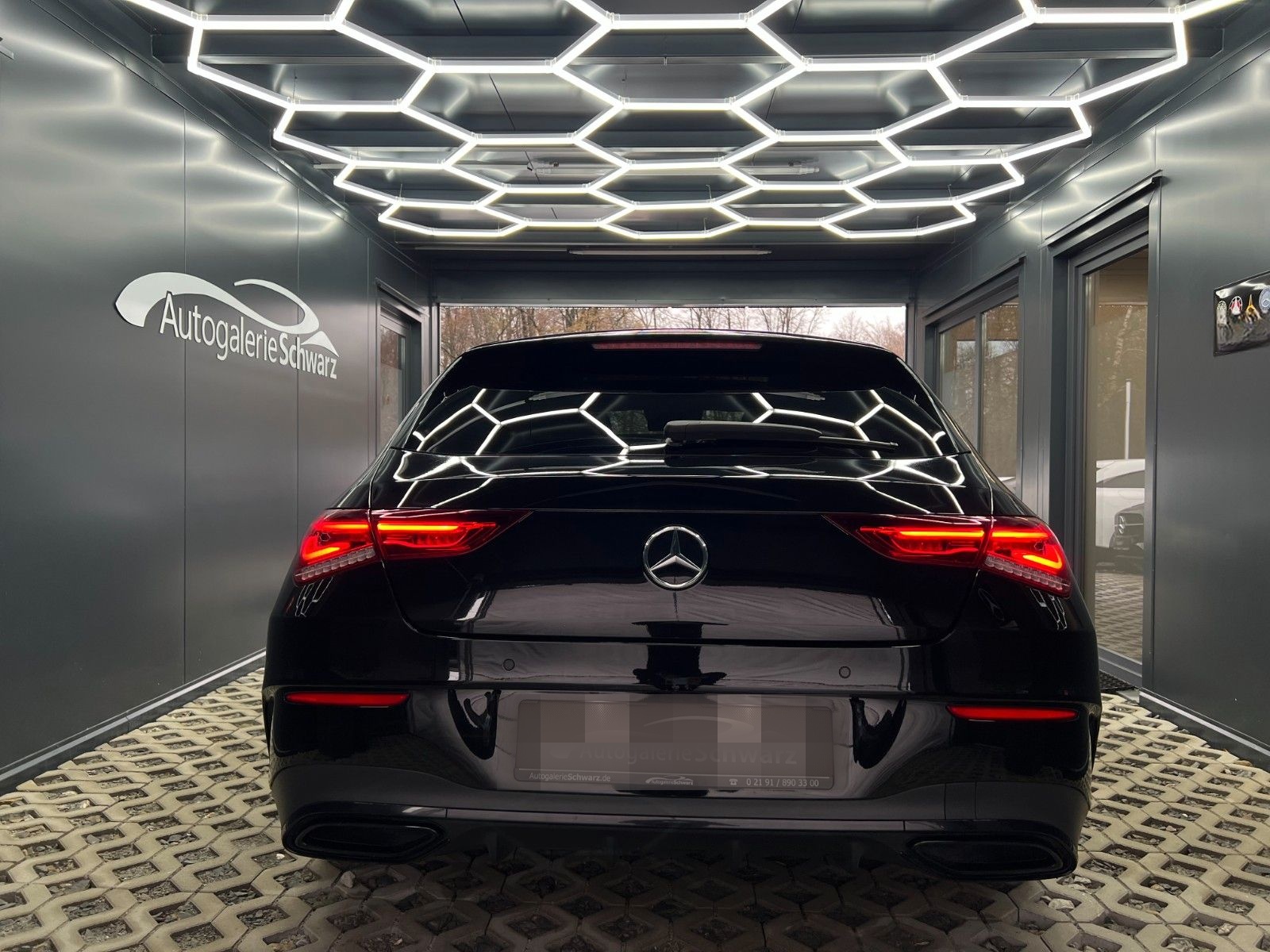 Mercedes-Benz CLA 200d SB 8G AMG NIGHT AUGR+KAM MEMORY 19"PANO foto 8