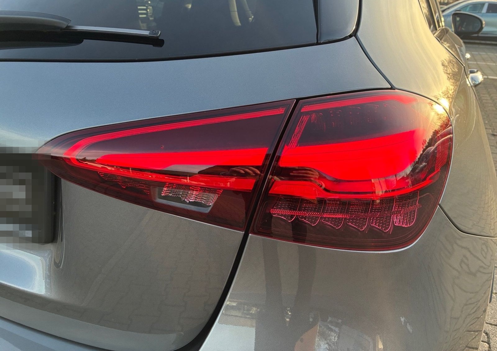 Mercedes-Benz AMG A 35 4M AHK Night 360° Multibeam Burm. Pano. foto 11