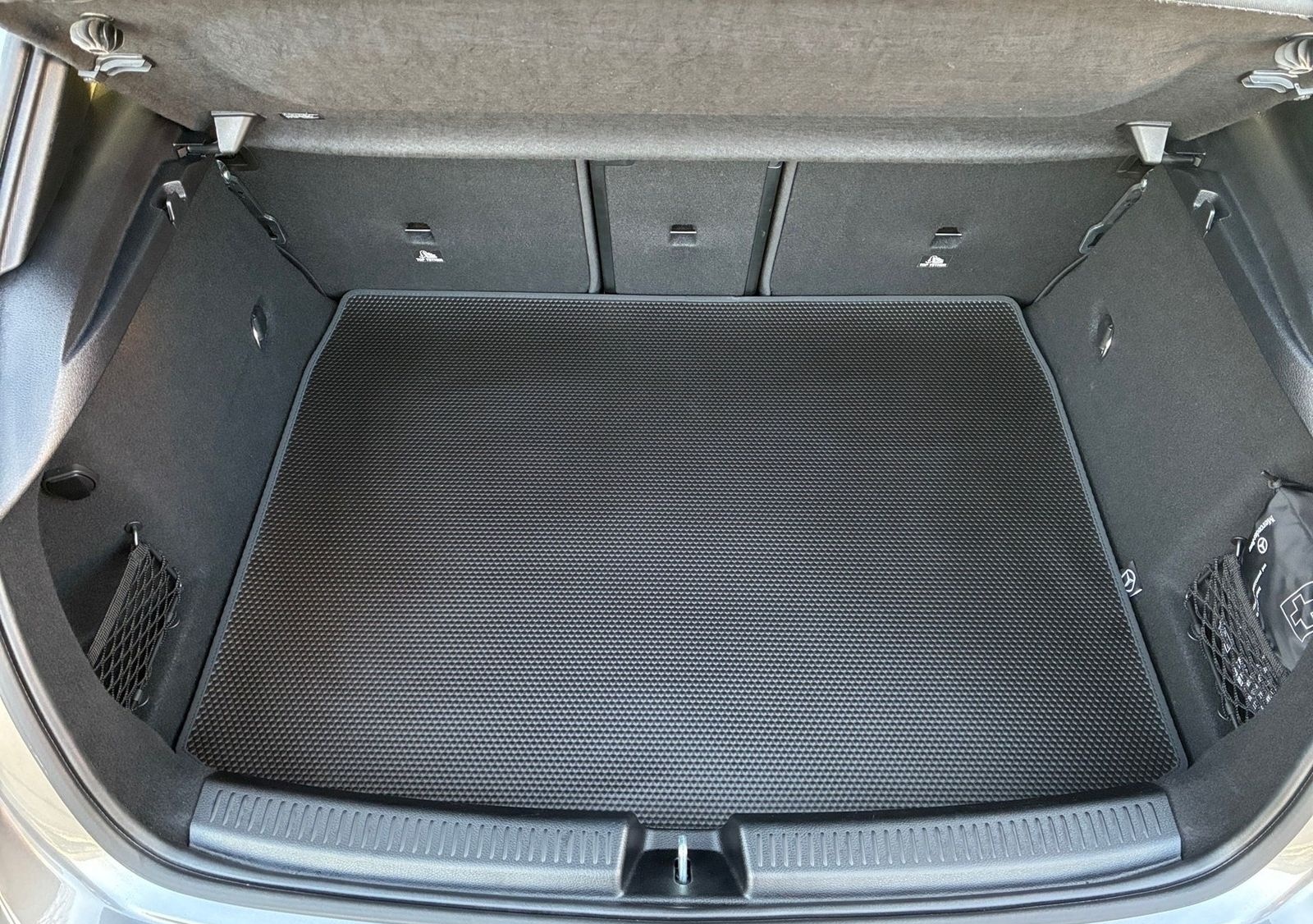 Mercedes-Benz AMG A 35 4M AHK Night 360° Multibeam Burm. Pano. foto 10