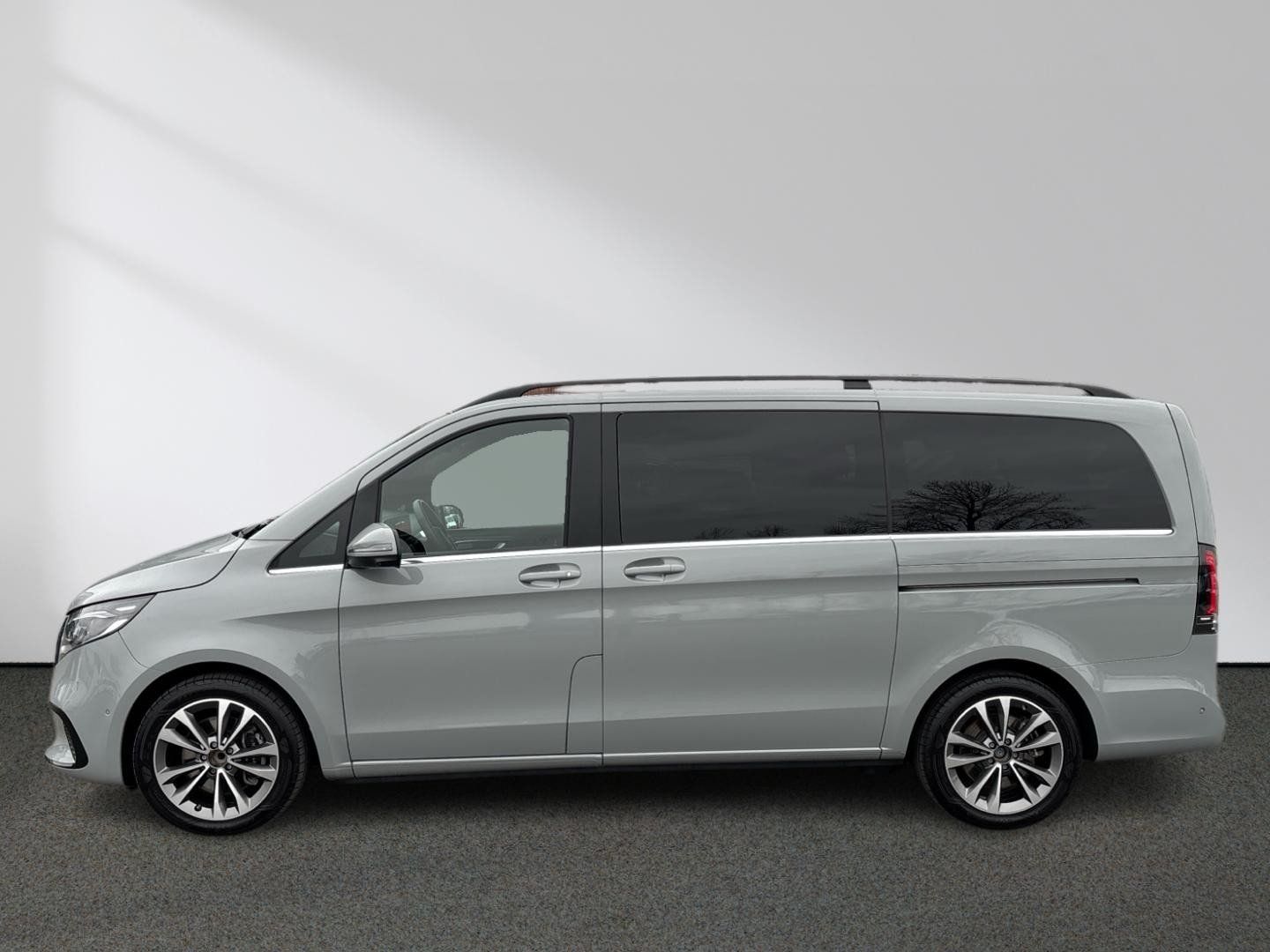 Mercedes-Benz V 250 d Avantgarde lang Distr. AIRMATIC 360° AHK foto 3