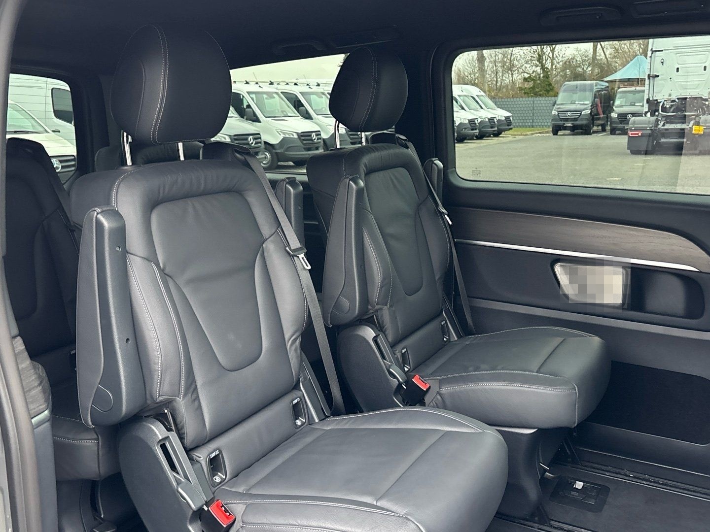 Mercedes-Benz V 250 d Avantgarde lang Distr. AIRMATIC 360° AHK foto 15