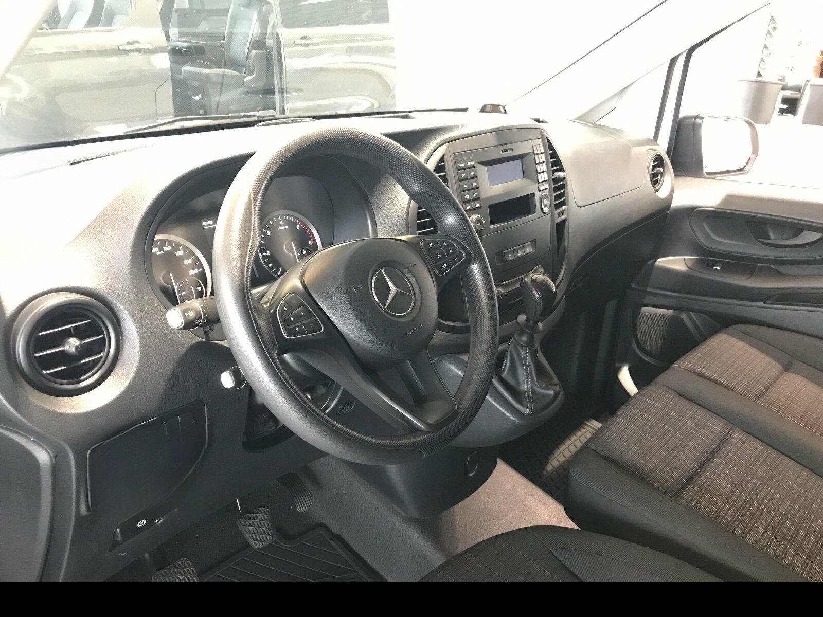 Mercedes-Benz Vito 114 CDI extralang Sortimo/Klima/MwSt. Ausw. foto 7