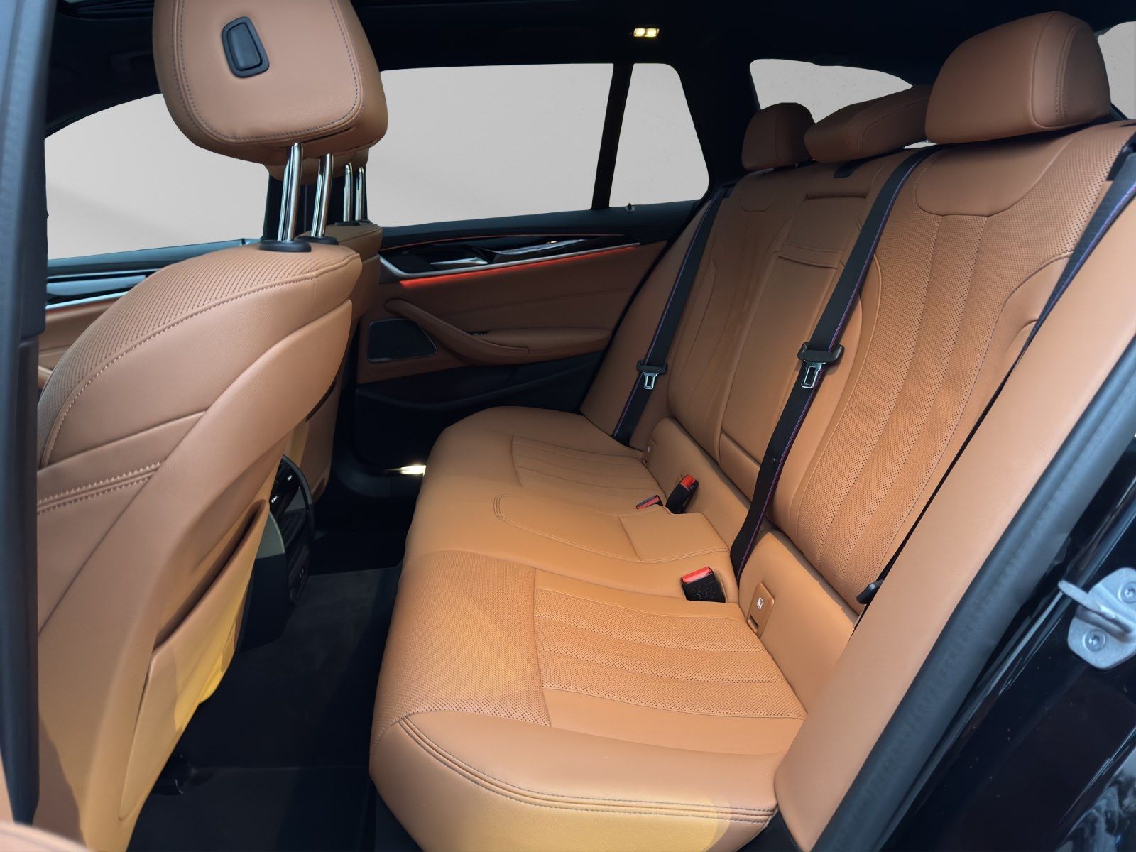 BMW 530i xDrive Touring M Sport Pro 20" Aktivlenkung foto 11