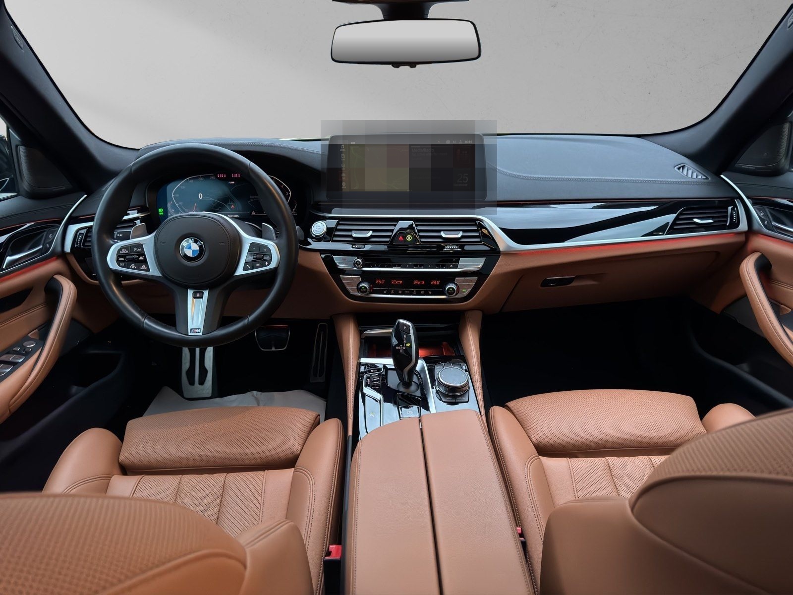 BMW 530i xDrive Touring M Sport Pro 20" Aktivlenkung foto 14