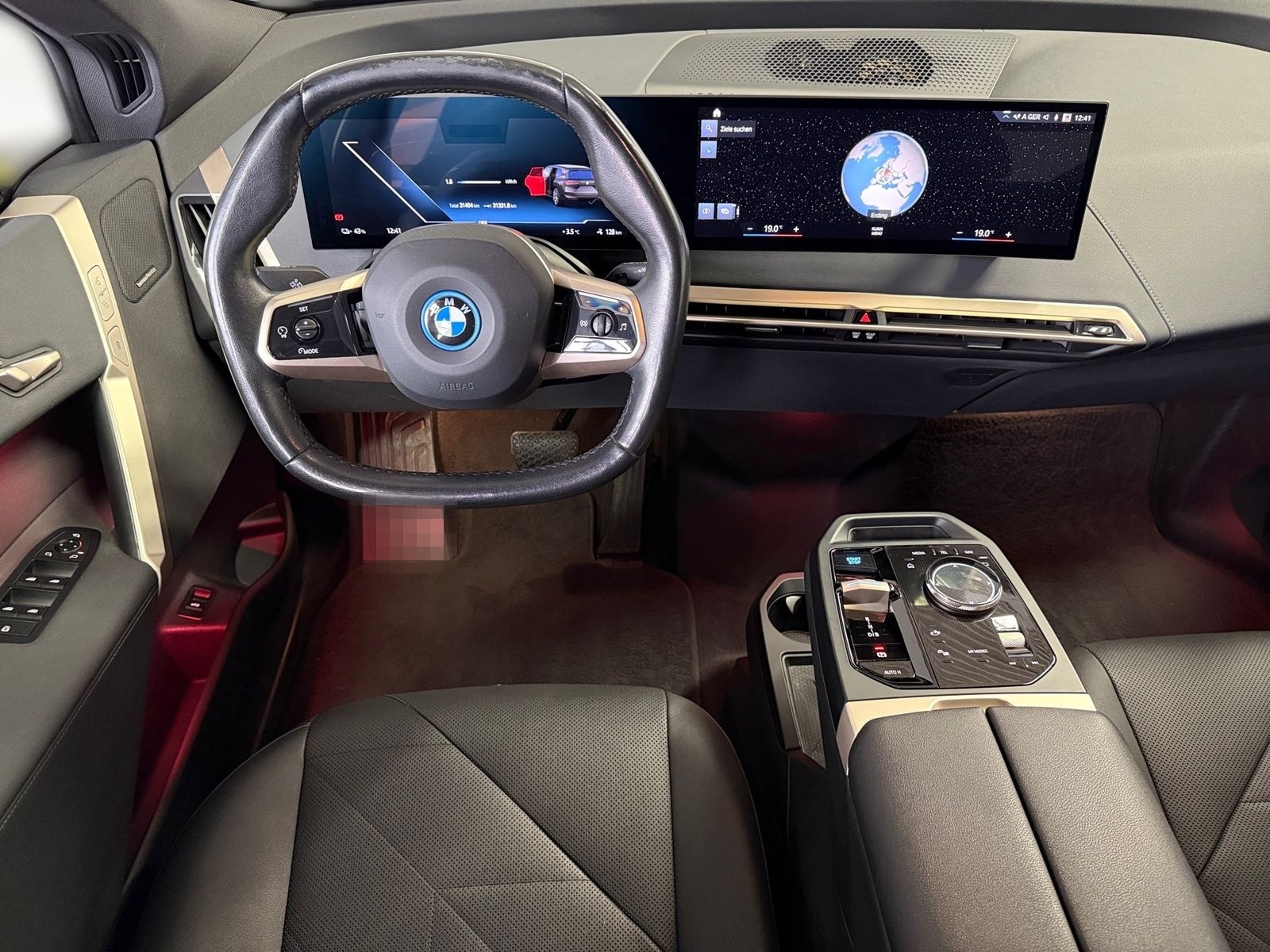 BMW iX40xDrive*Laser*ACC*PanoSkyLounge*360*AHK*H&K* foto 12