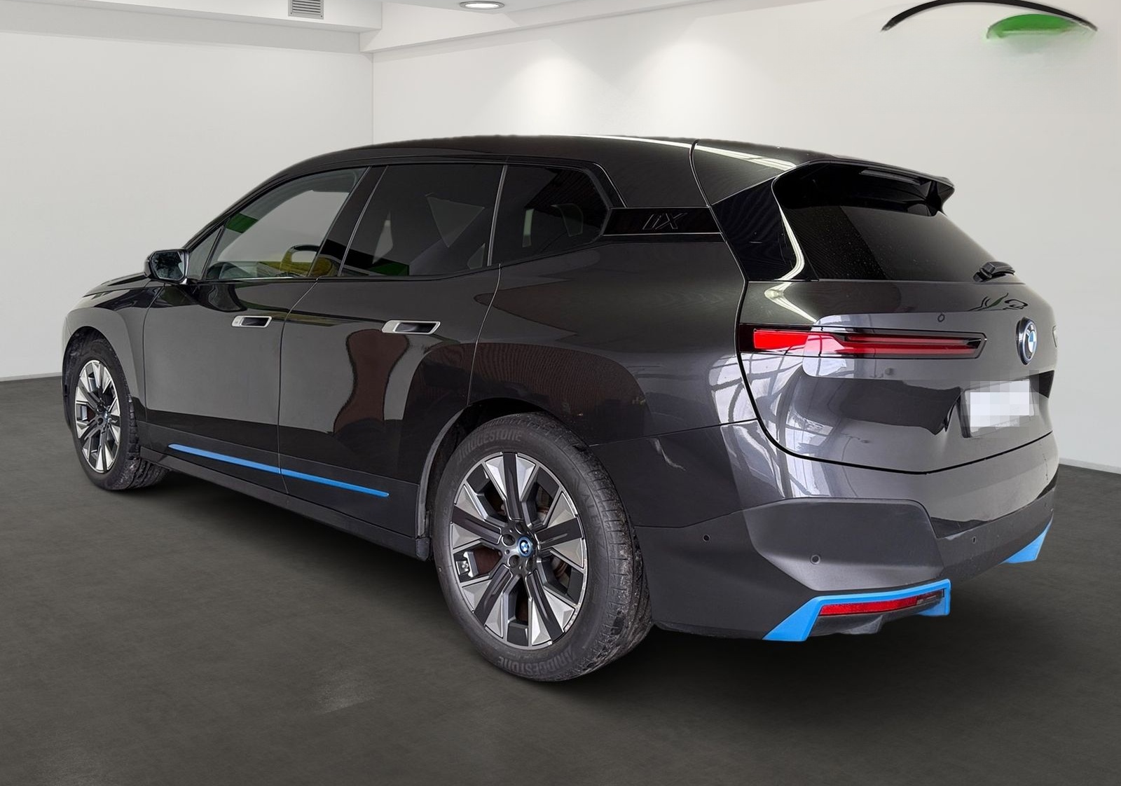 BMW iX40xDrive*Laser*ACC*PanoSkyLounge*360*AHK*H&K* foto 5