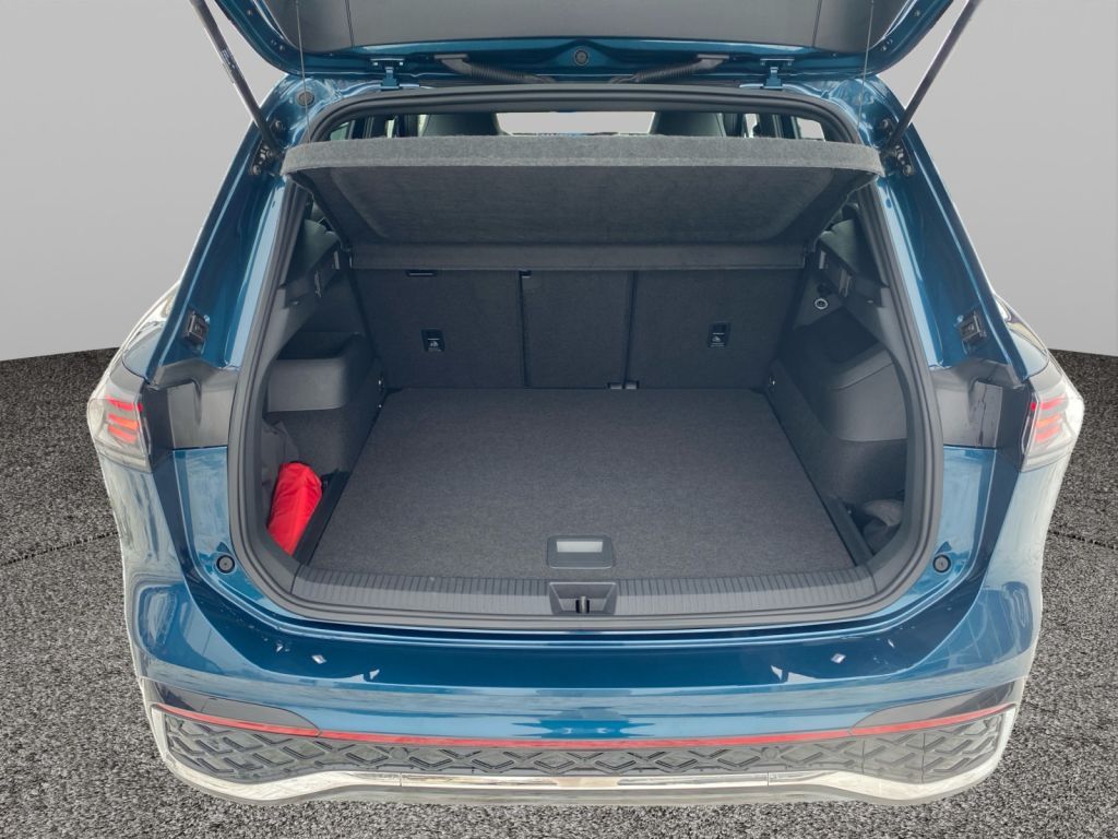 Volkswagen Tiguan 1.5 eTSI DSG R-Line AHZV IQ Matrix Navi foto 17