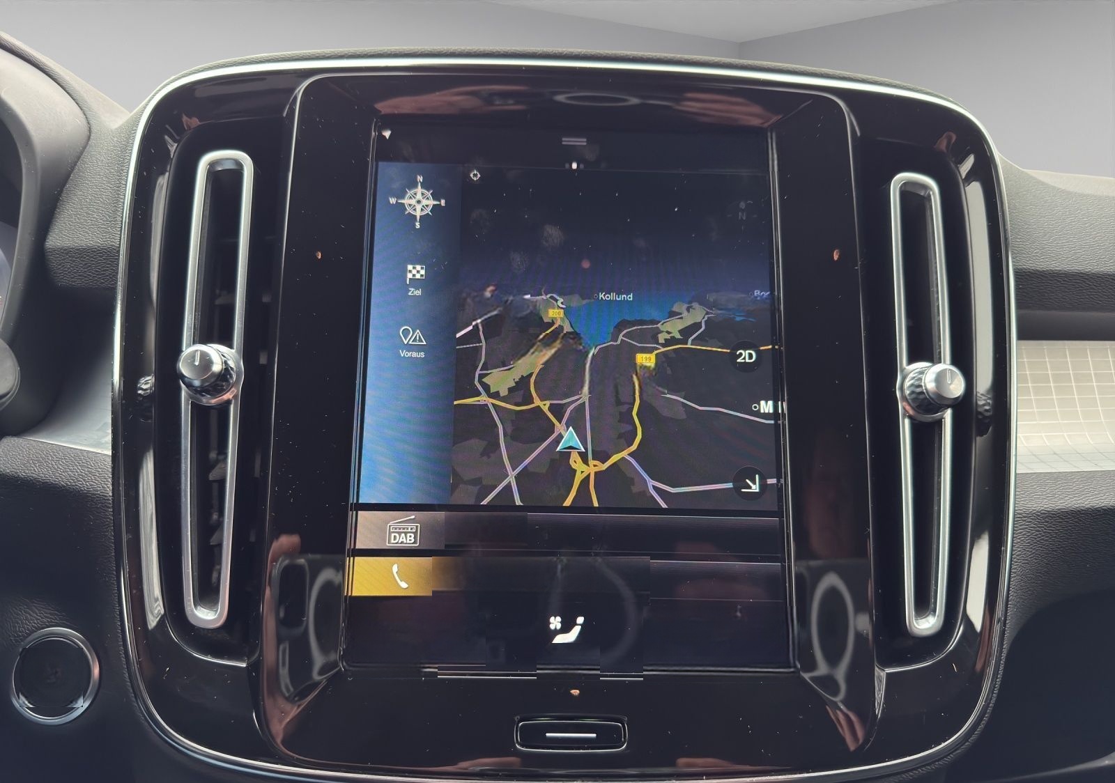 Volvo XC 40 T3 Geartronic Momentum Pro NAVI+LED+KAMERA foto 11