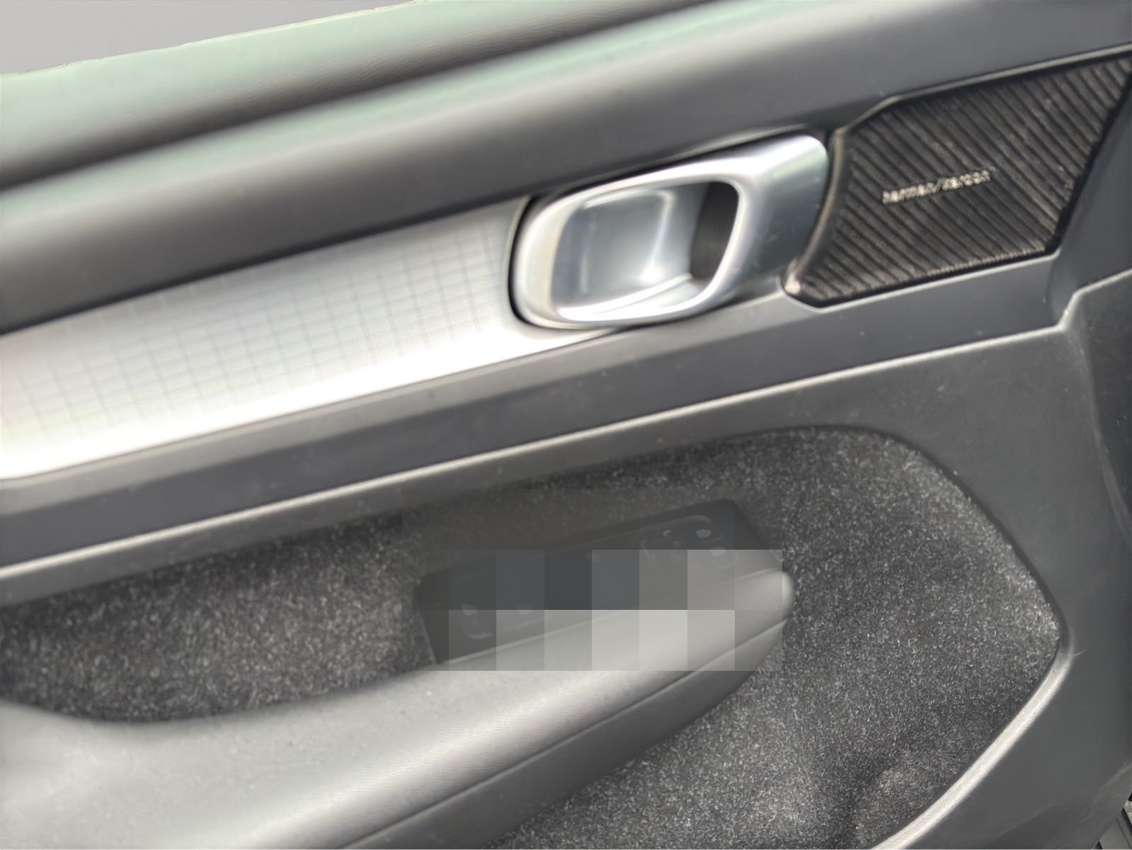 Volvo XC 40 T3 Geartronic Momentum Pro NAVI+LED+KAMERA foto 13