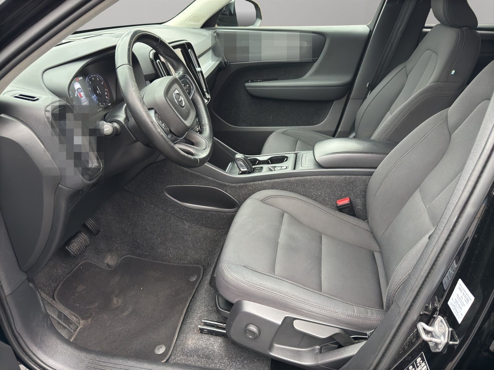 Volvo XC 40 T3 Geartronic Momentum Pro NAVI+LED+KAMERA foto 9