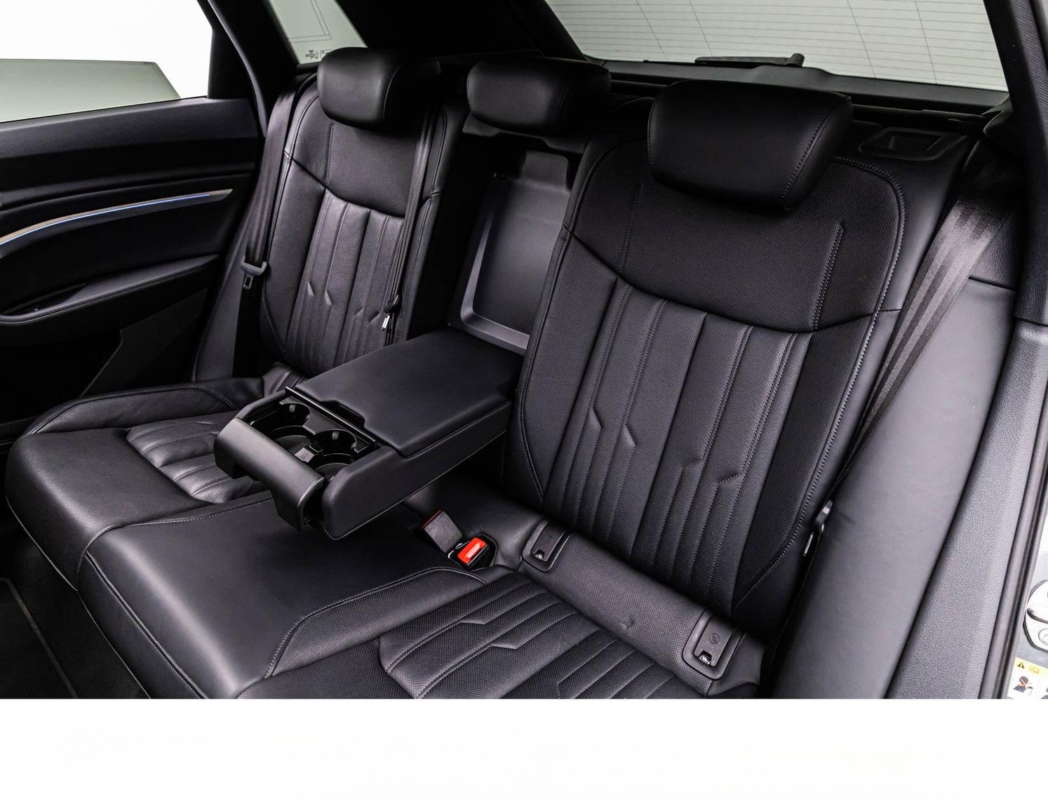 Audi E-TRON 55 S LINE/21Z./MATRIX/PANO/B&O/KAMERA/AHK foto 19
