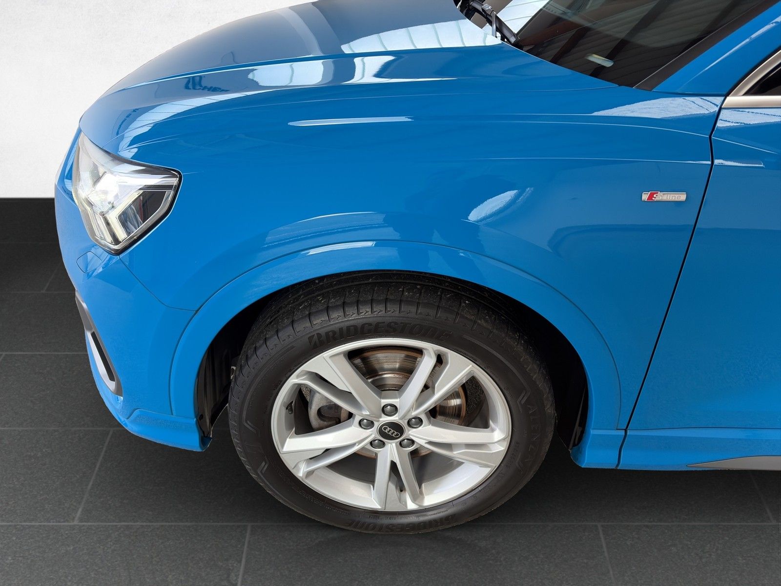Audi Q3 S line 40 TFSI quattro S tronic /AHK/Pano/LED foto 17