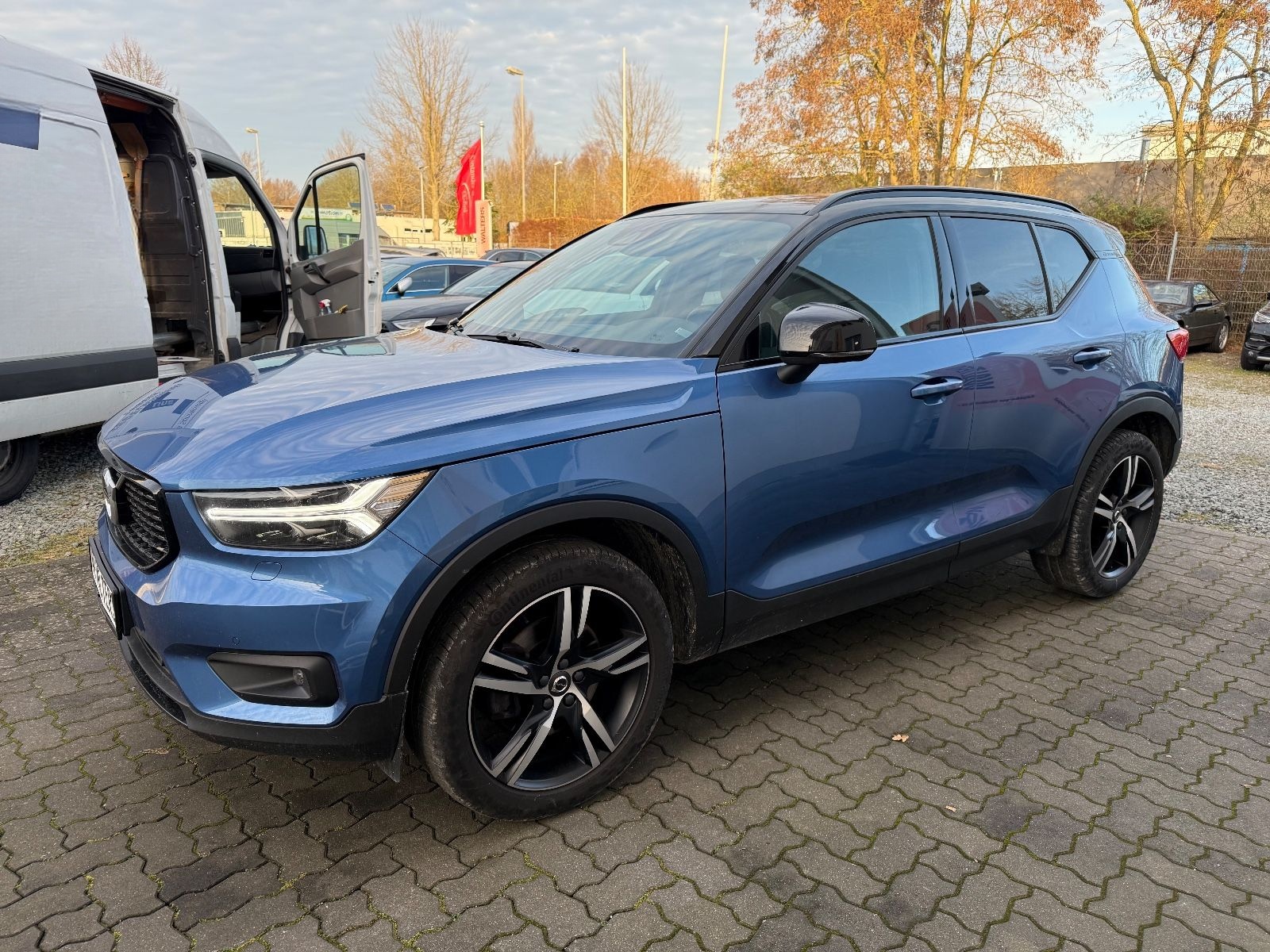 Volvo XC40 R Design AWD=Leder-Carplay-Kamera-AHK= foto 3