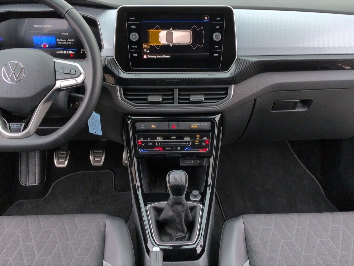 Volkswagen T-Cross GOAL 1.0TSI*ACC LED Navi digCock SHZ 17* foto 7