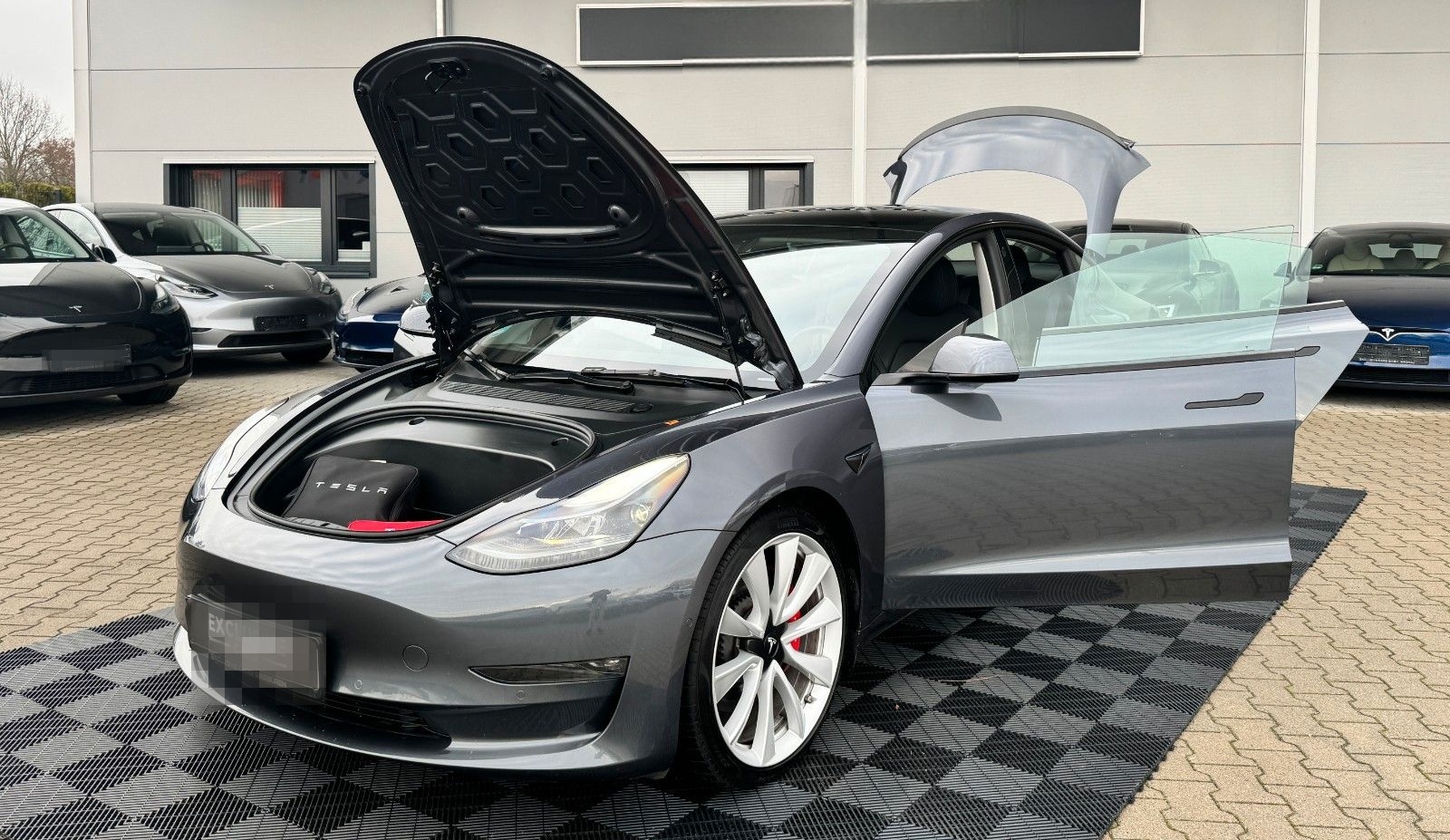 Tesla MODEL 3 PERFORMANCE | ENHANCED AP | foto 17