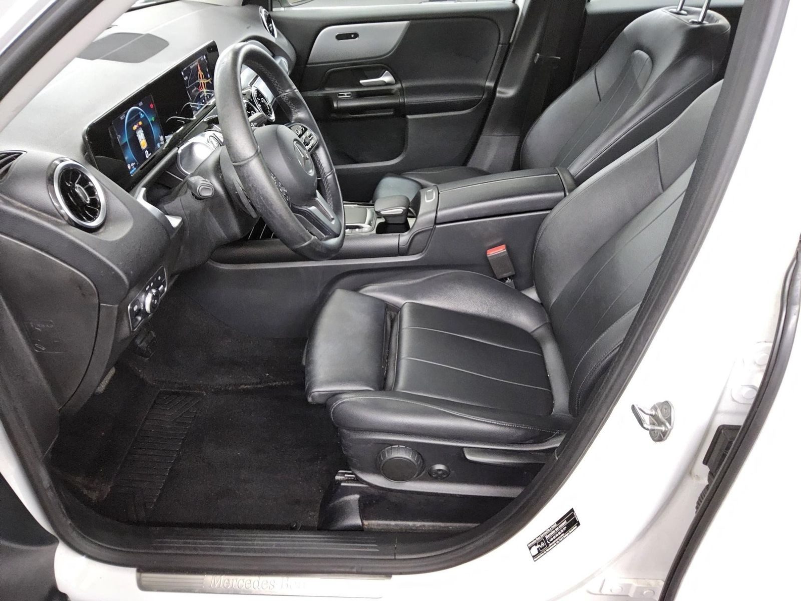 Mercedes-Benz GLB 200 d Style Navi LED Burmester MBUX AHK PDC foto 9