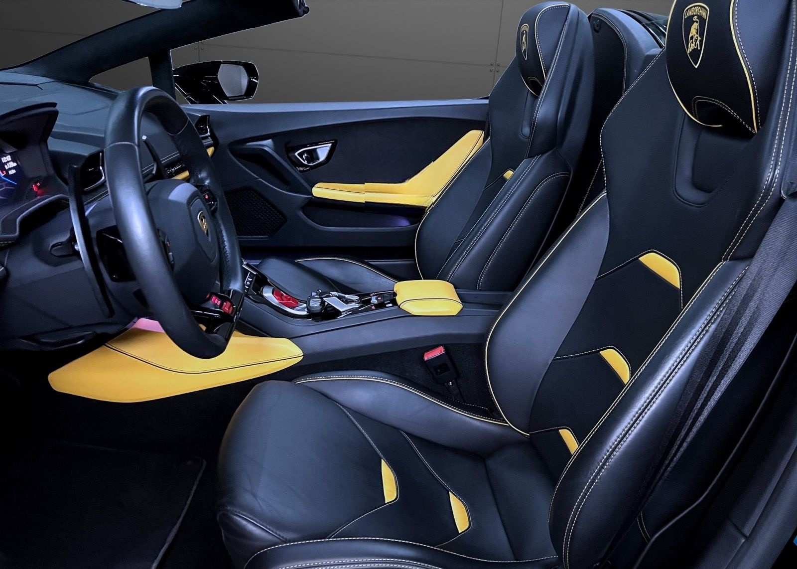 Lamborghini Huracan EVO Spider foto 6