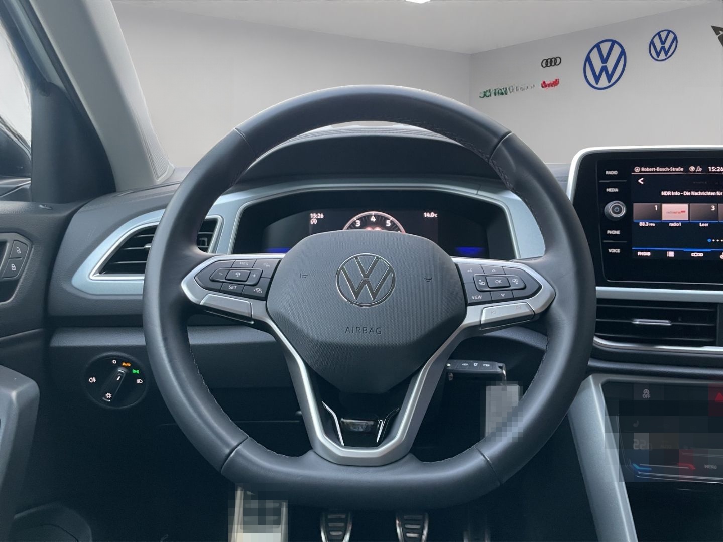Volkswagen T-Roc GOAL 1.0 TSI ACC,PDC,SHZ,NAVI,KLIMA,DAB+ foto 9