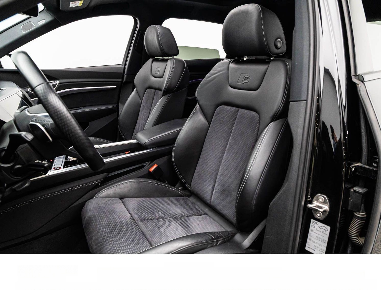 Audi E-TRON S BLACK MATRIX/ACC/HuD/PANO/B&O/KAM./SHZ. foto 16