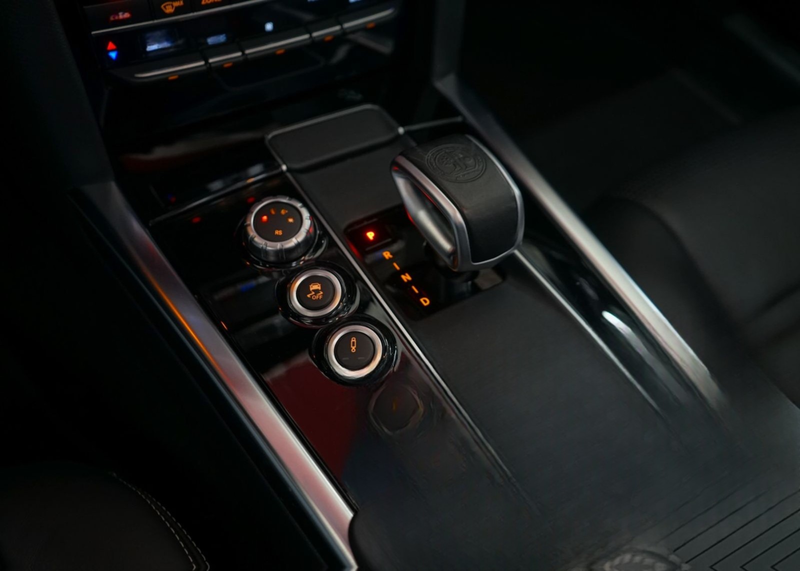 Mercedes-Benz E 63 AMG S 4M DriversPack Keyless B&O NightPaket foto 32