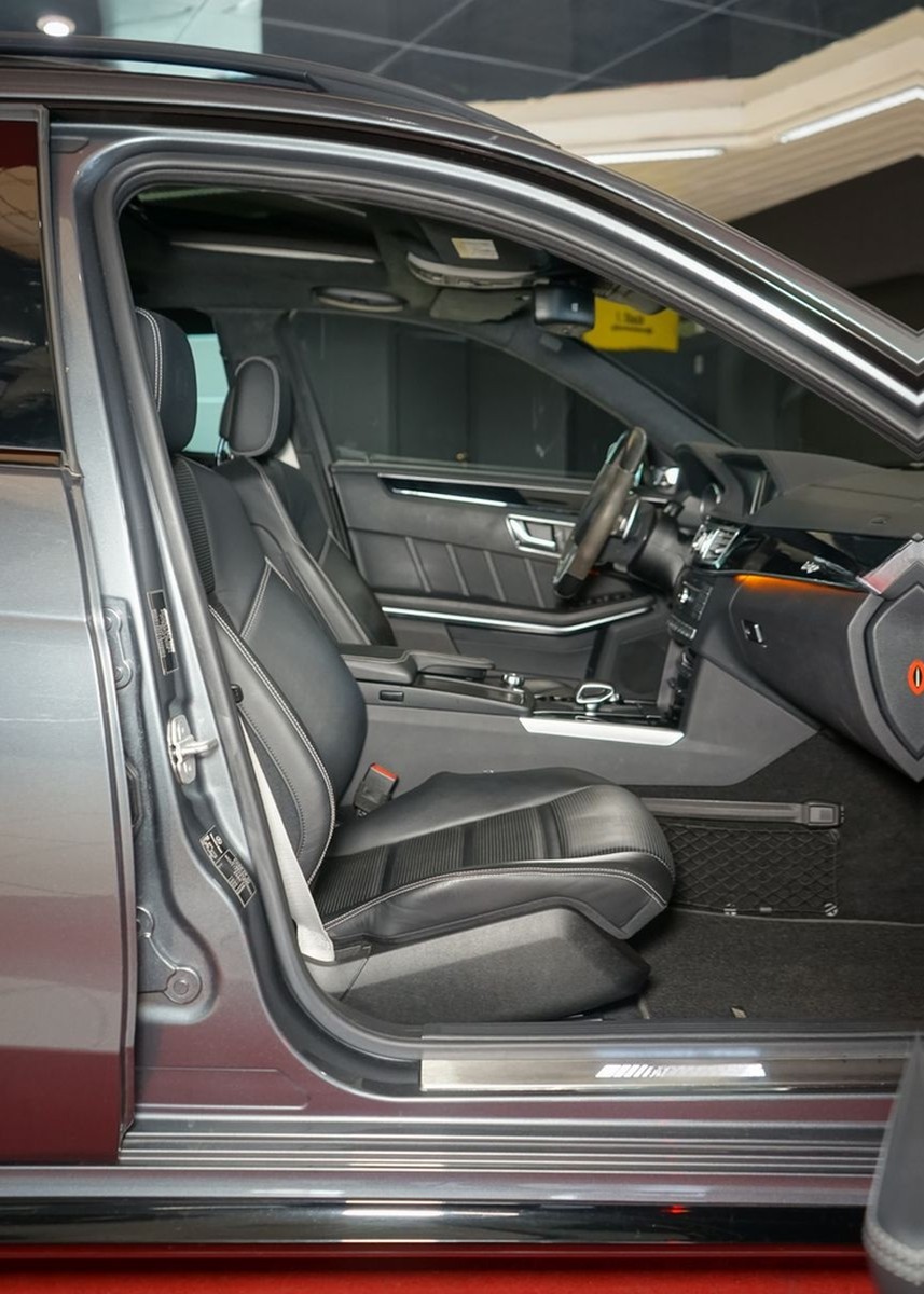 Mercedes-Benz E 63 AMG S 4M DriversPack Keyless B&O NightPaket foto 36