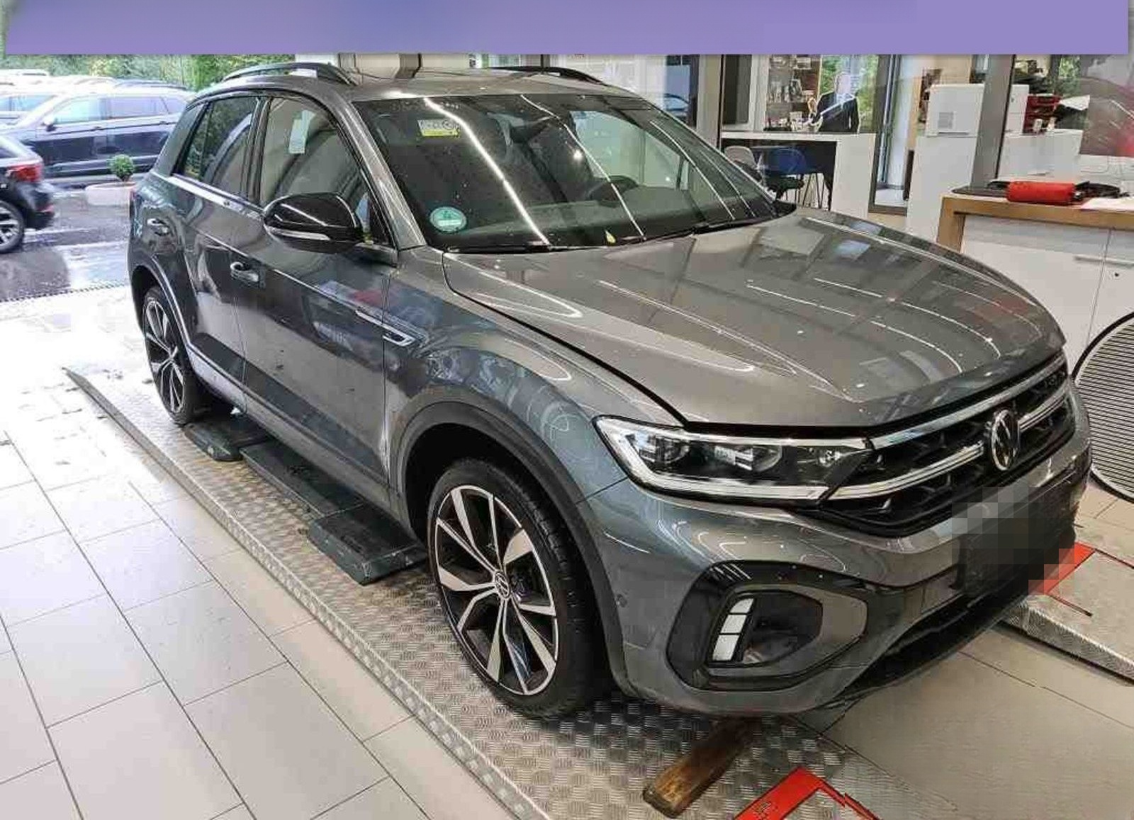 Volkswagen T-ROC R-LINE BLACK STYLE 4MOTION 2.0 TSI DSG LED foto 2