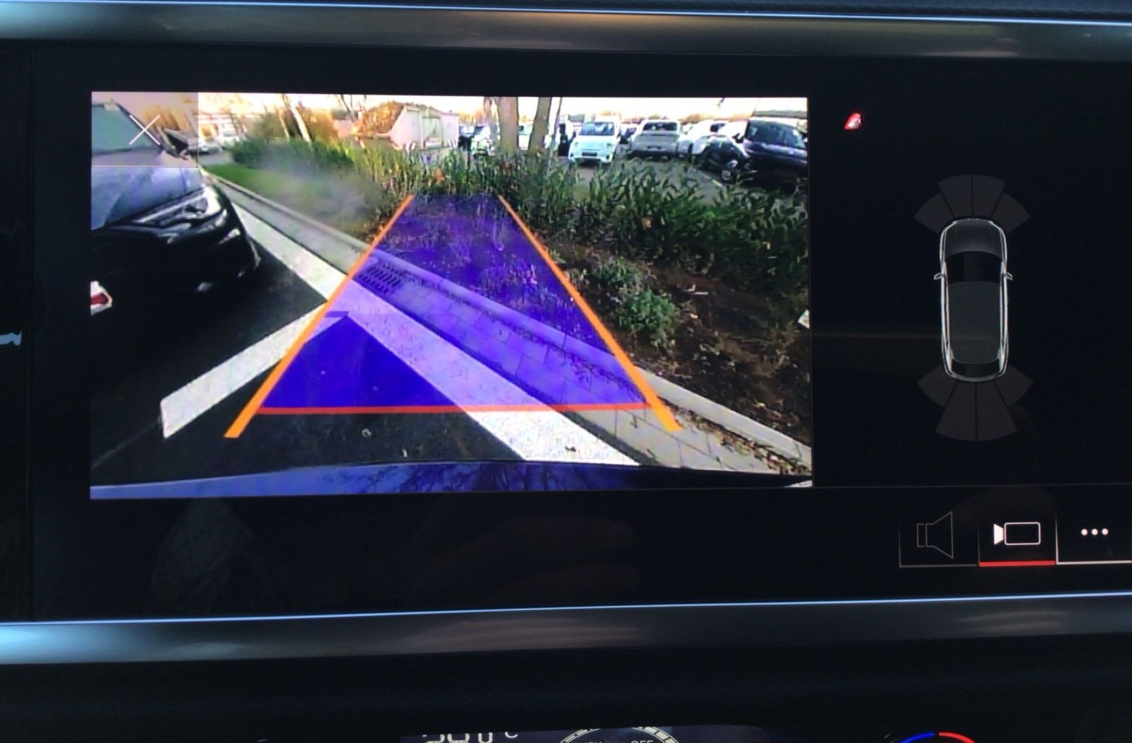 Audi Q3 Sportback 35 TDI S LINE LED ALCANTARA KAMERA foto 12