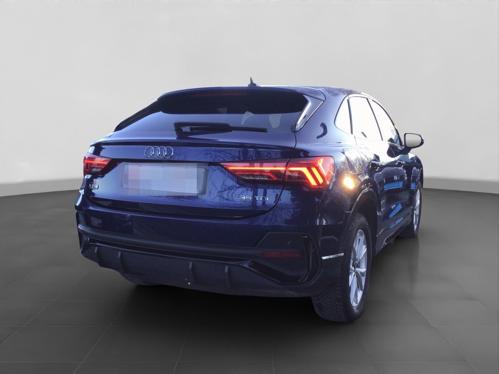 Audi Q3 Sportback 35 TDI S LINE LED ALCANTARA KAMERA foto 3