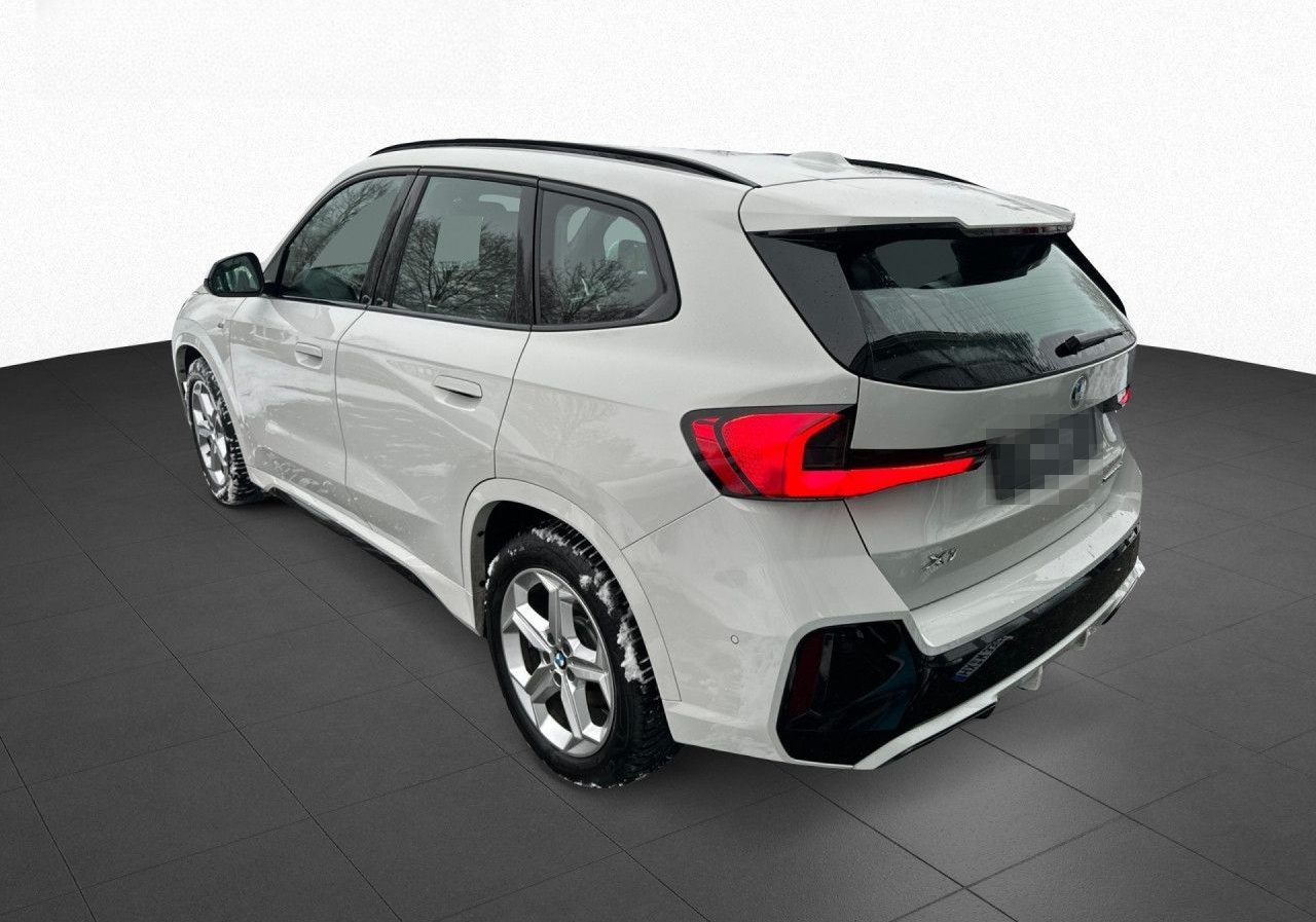 BMW X1 xD23d M SPORT AdpLED DA+ PA KoZu H/K LC+ SpoS foto 6