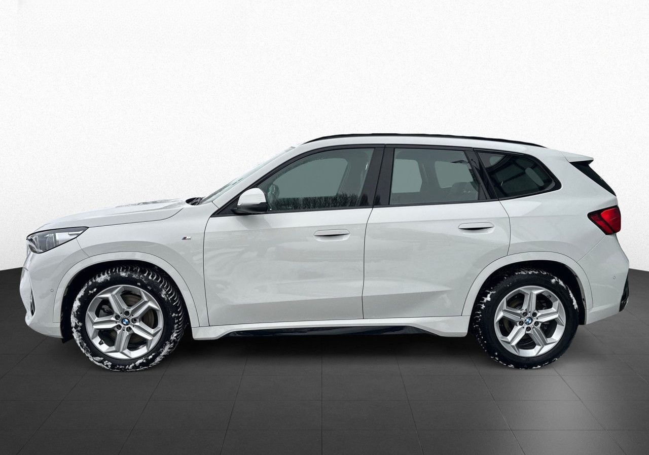 BMW X1 xD23d M SPORT AdpLED DA+ PA KoZu H/K LC+ SpoS foto 9