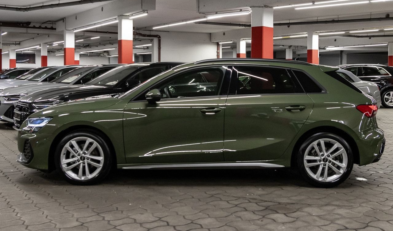 Audi A3 Sportback S line 30 TFSI S Tronic foto 4