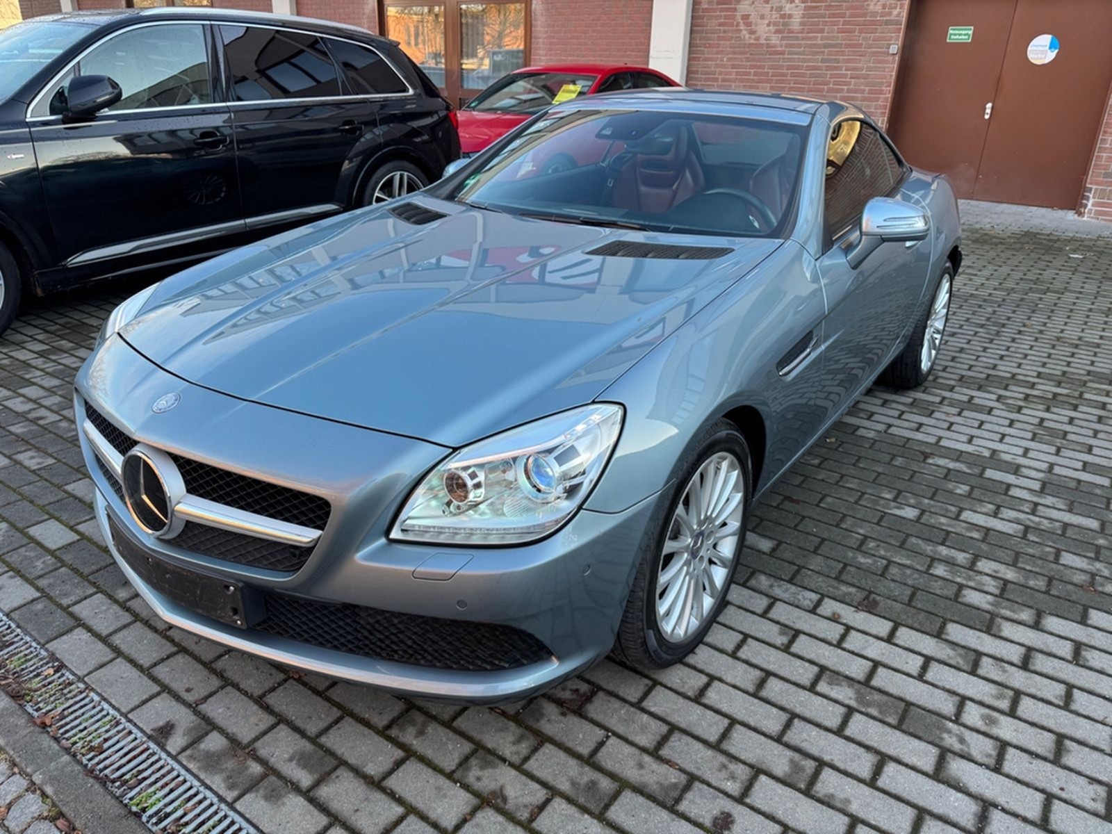 Mercedes-Benz SLK 350 Edition  NAVI-XENON-Leder foto 2
