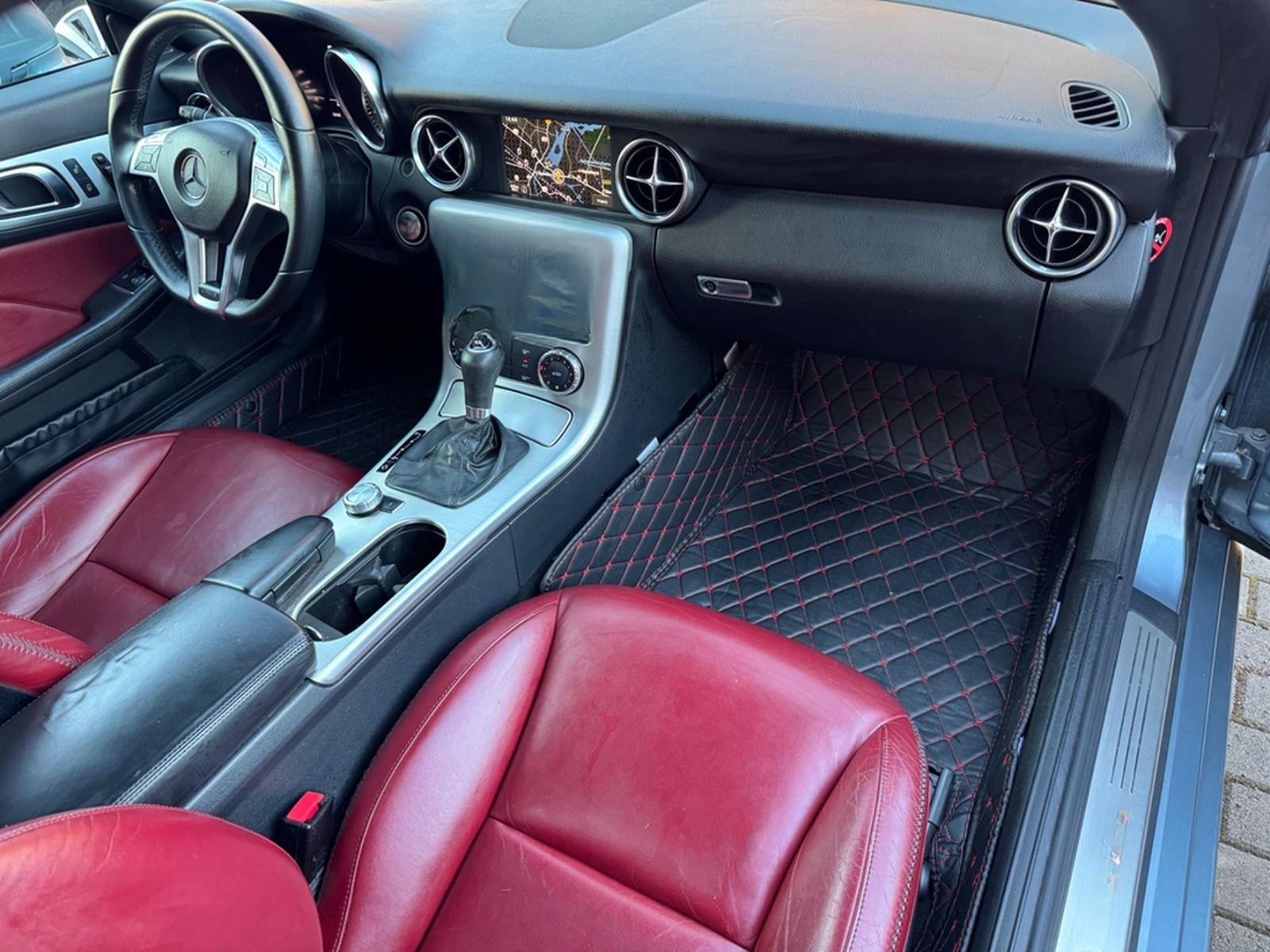 Mercedes-Benz SLK 350 Edition  NAVI-XENON-Leder foto 18