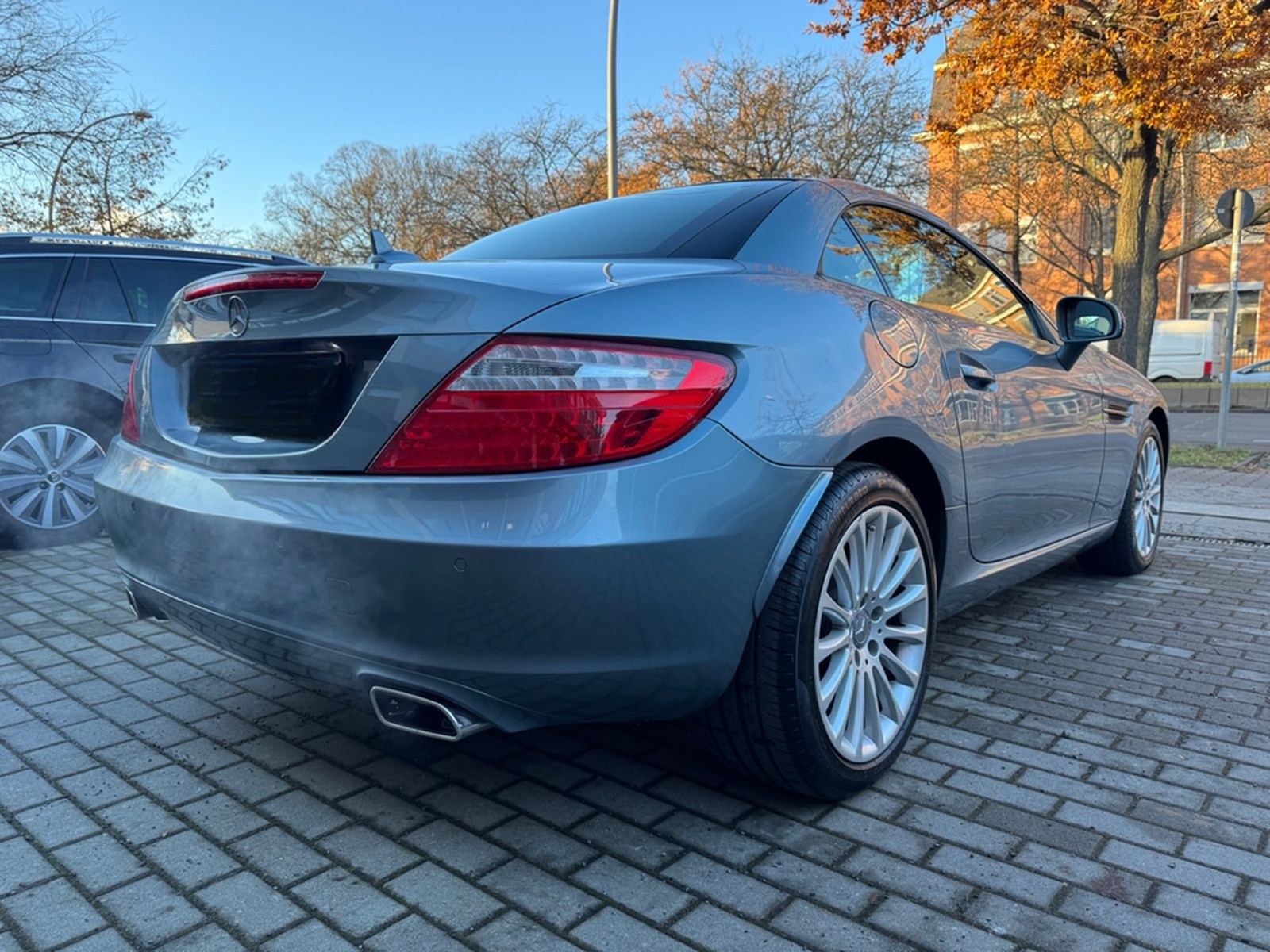 Mercedes-Benz SLK 350 Edition  NAVI-XENON-Leder foto 7