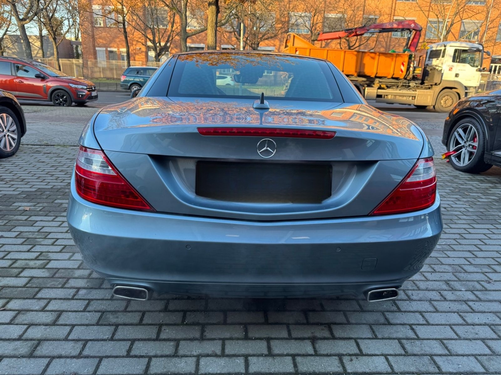 Mercedes-Benz SLK 350 Edition  NAVI-XENON-Leder foto 10