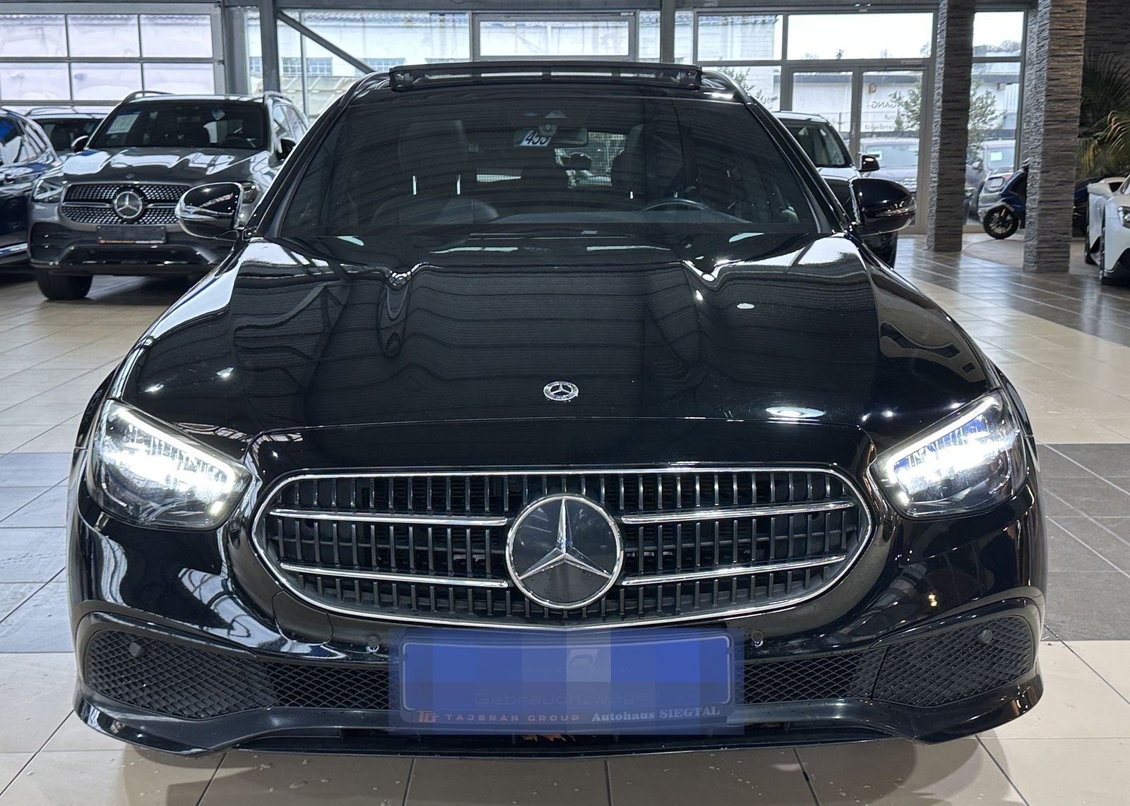 Mercedes-Benz E 300 d*4M*AMG Line*Night-Paket*Pano*LED*Leder* foto 2