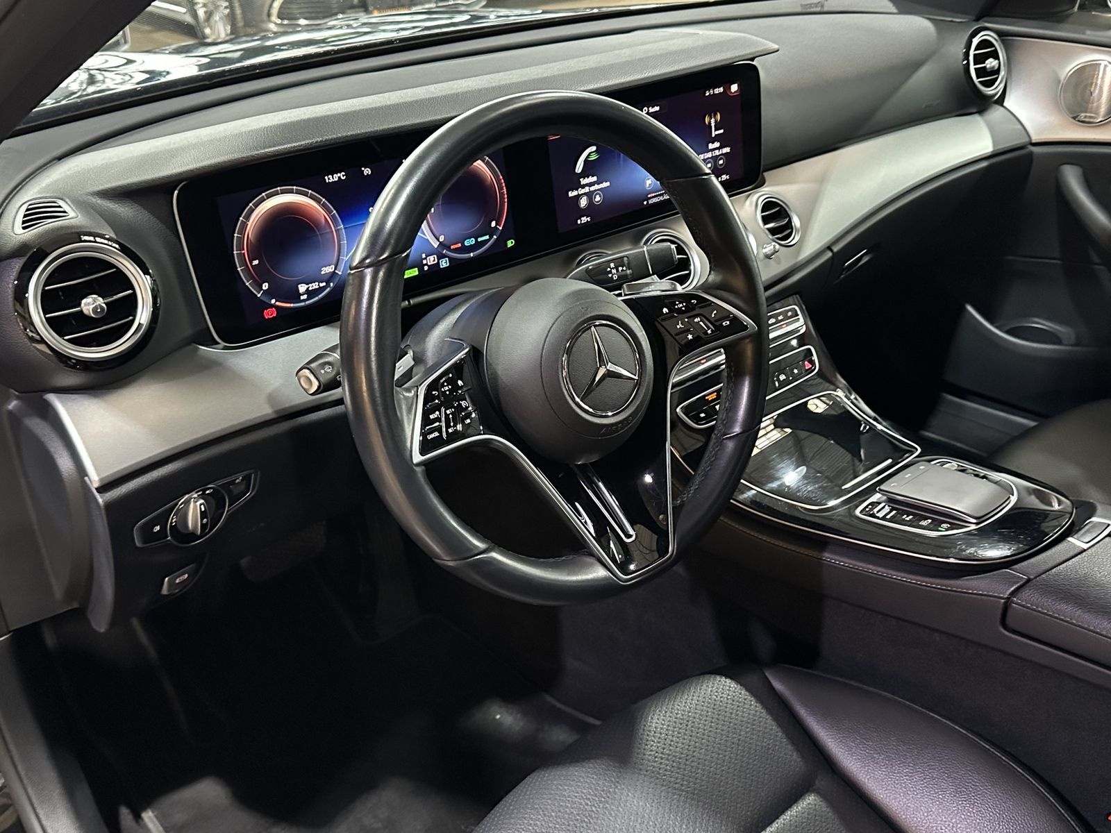 Mercedes-Benz E 300 d*4M*AMG Line*Night-Paket*Pano*LED*Leder* foto 14