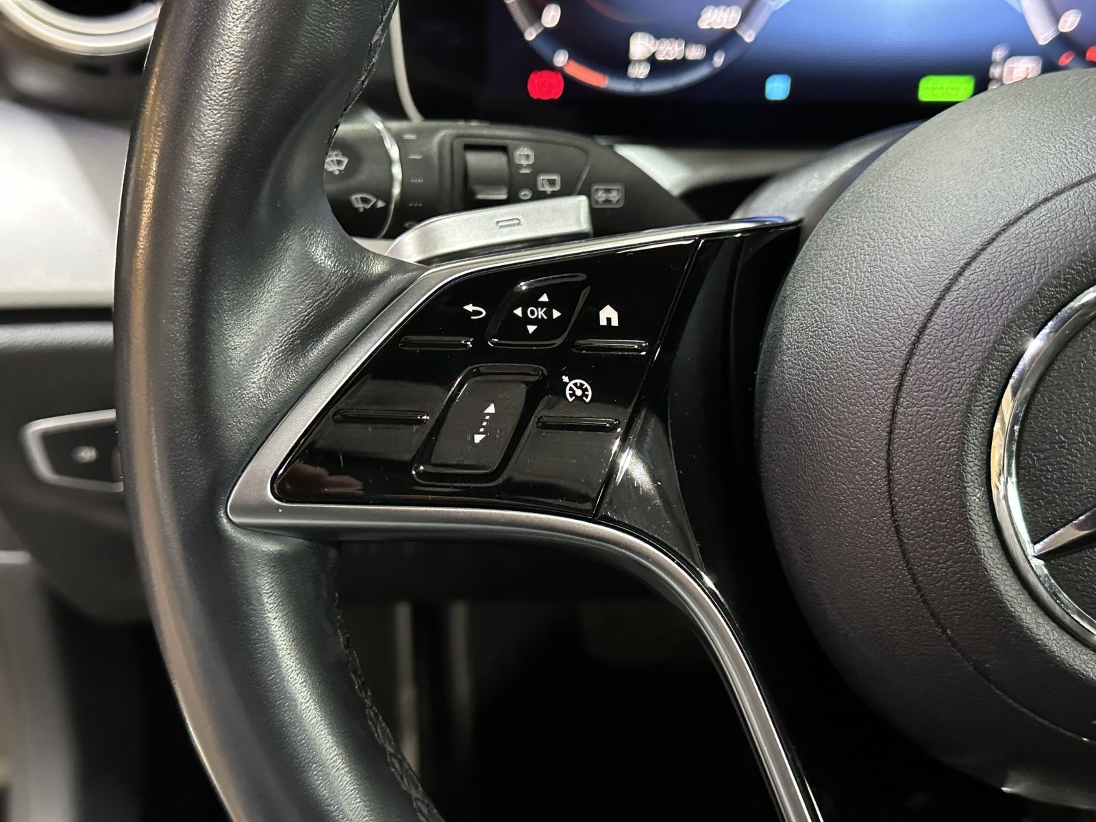 Mercedes-Benz E 300 d*4M*AMG Line*Night-Paket*Pano*LED*Leder* foto 17