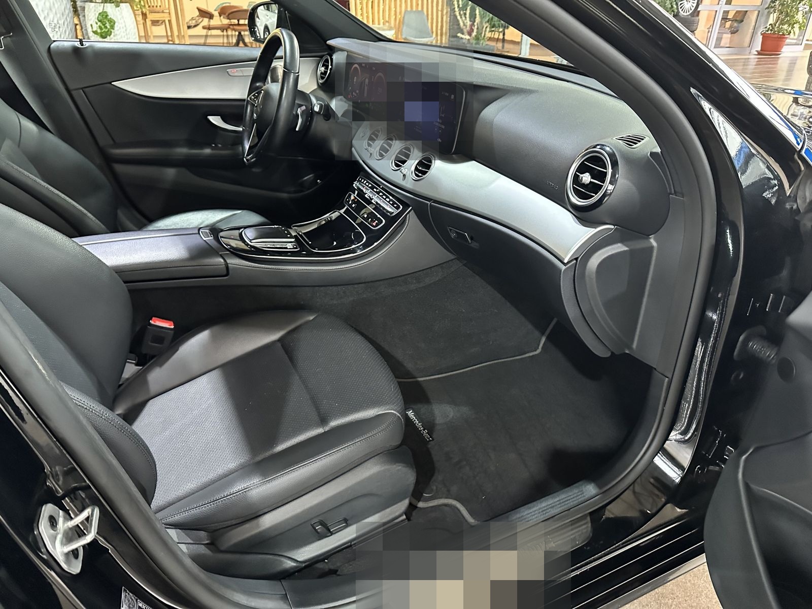 Mercedes-Benz E 300 d*4M*AMG Line*Night-Paket*Pano*LED*Leder* foto 19