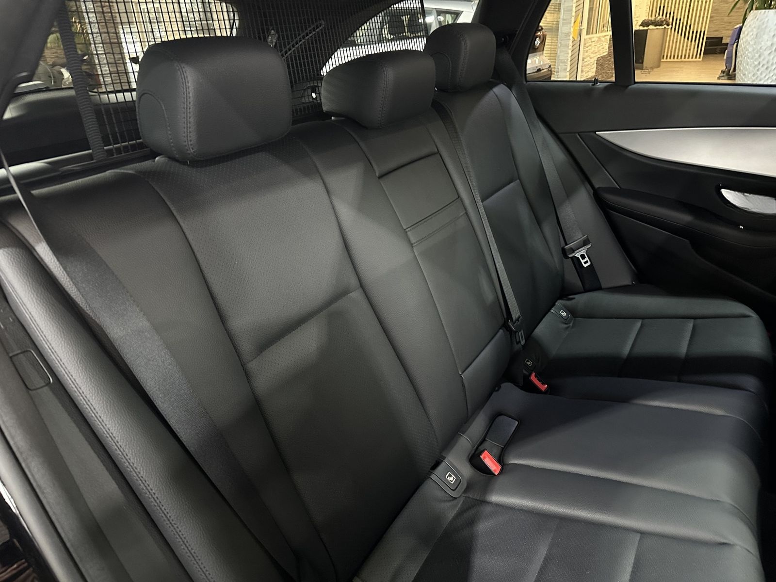 Mercedes-Benz E 300 d*4M*AMG Line*Night-Paket*Pano*LED*Leder* foto 23