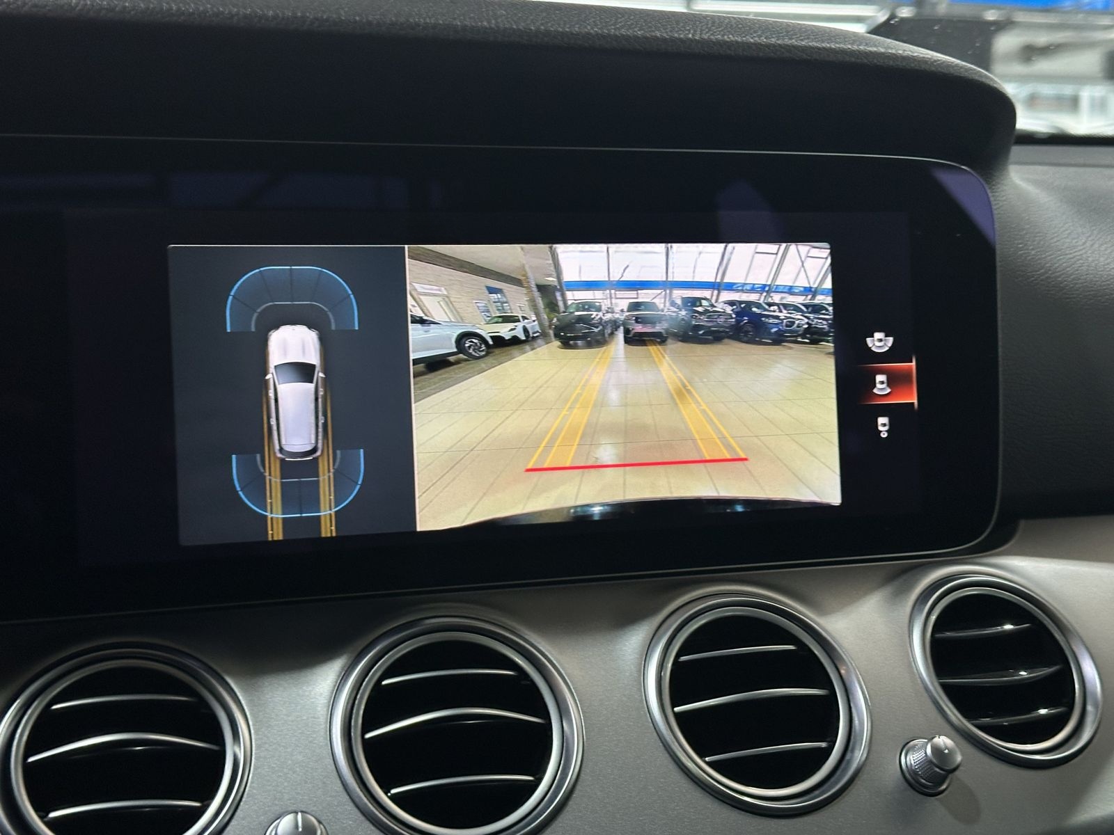 Mercedes-Benz E 300 d*4M*AMG Line*Night-Paket*Pano*LED*Leder* foto 24