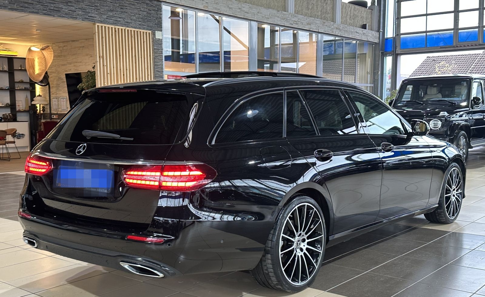 Mercedes-Benz E 300 d*4M*AMG Line*Night-Paket*Pano*LED*Leder* foto 10